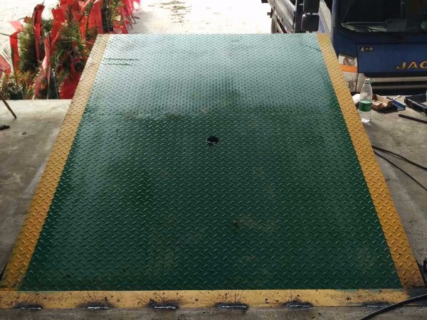 固定式登车桥可以大大节省企业费用