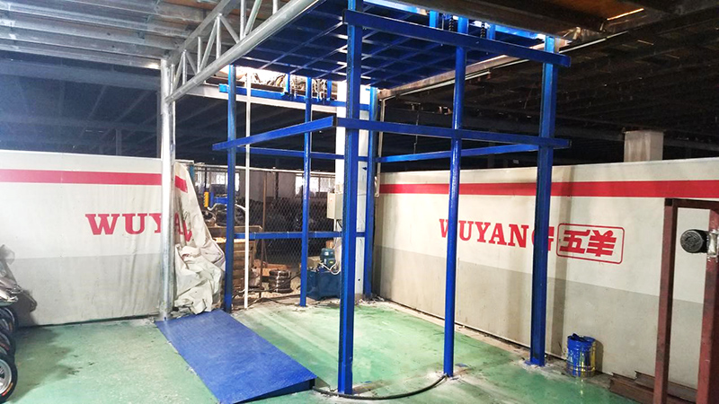 威麟勤力为五羊摩托量身定做数款升降平台